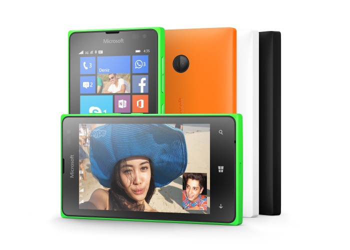 Lumia435-2